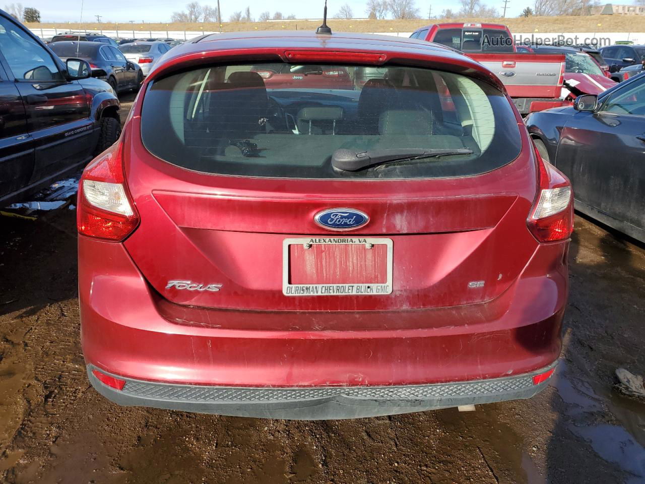 2014 Ford Focus Se Red vin: 1FADP3K21EL165046