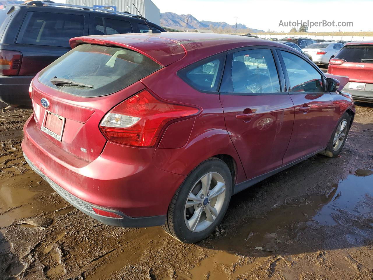 2014 Ford Focus Se Red vin: 1FADP3K21EL165046