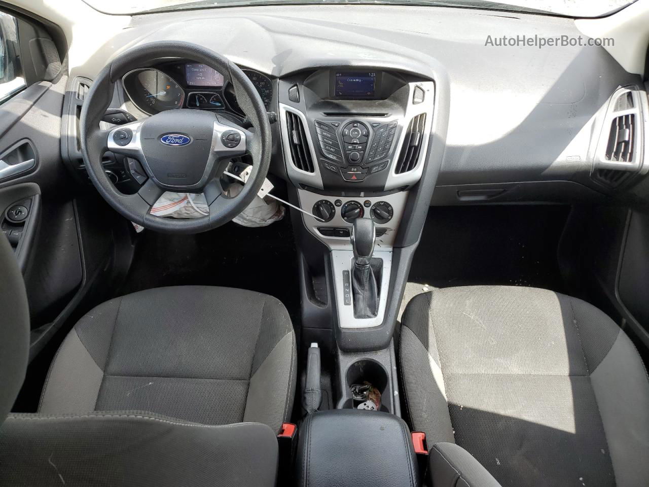 2014 Ford Focus Se Серый vin: 1FADP3K21EL335681