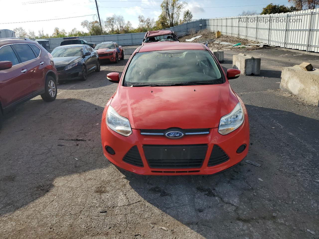 2014 Ford Focus Se Red vin: 1FADP3K21EL452189