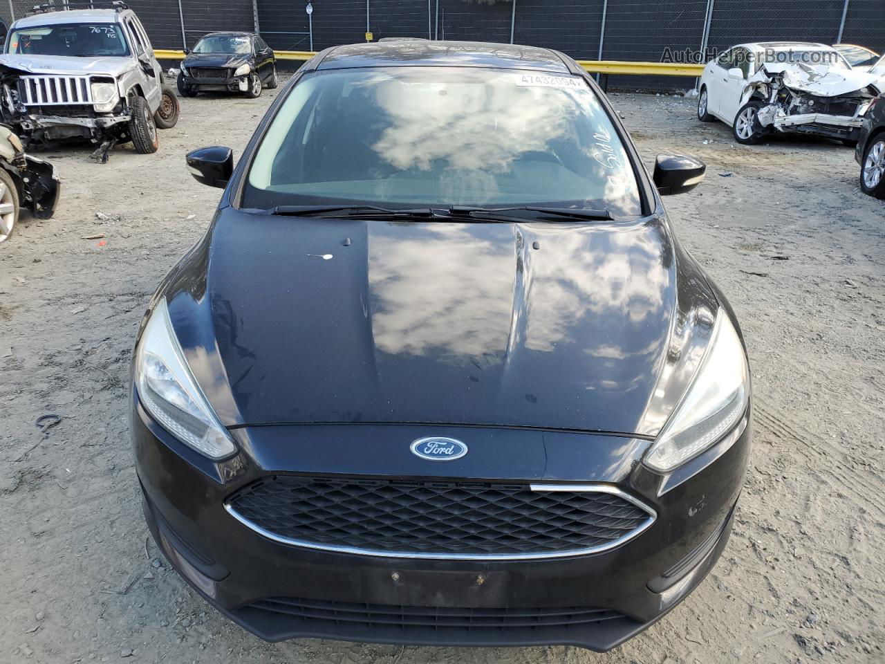 2015 Ford Focus Se Черный vin: 1FADP3K21FL228227