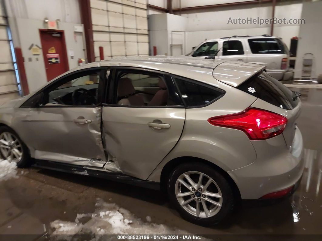 2015 Ford Focus Se Tan vin: 1FADP3K21FL281459