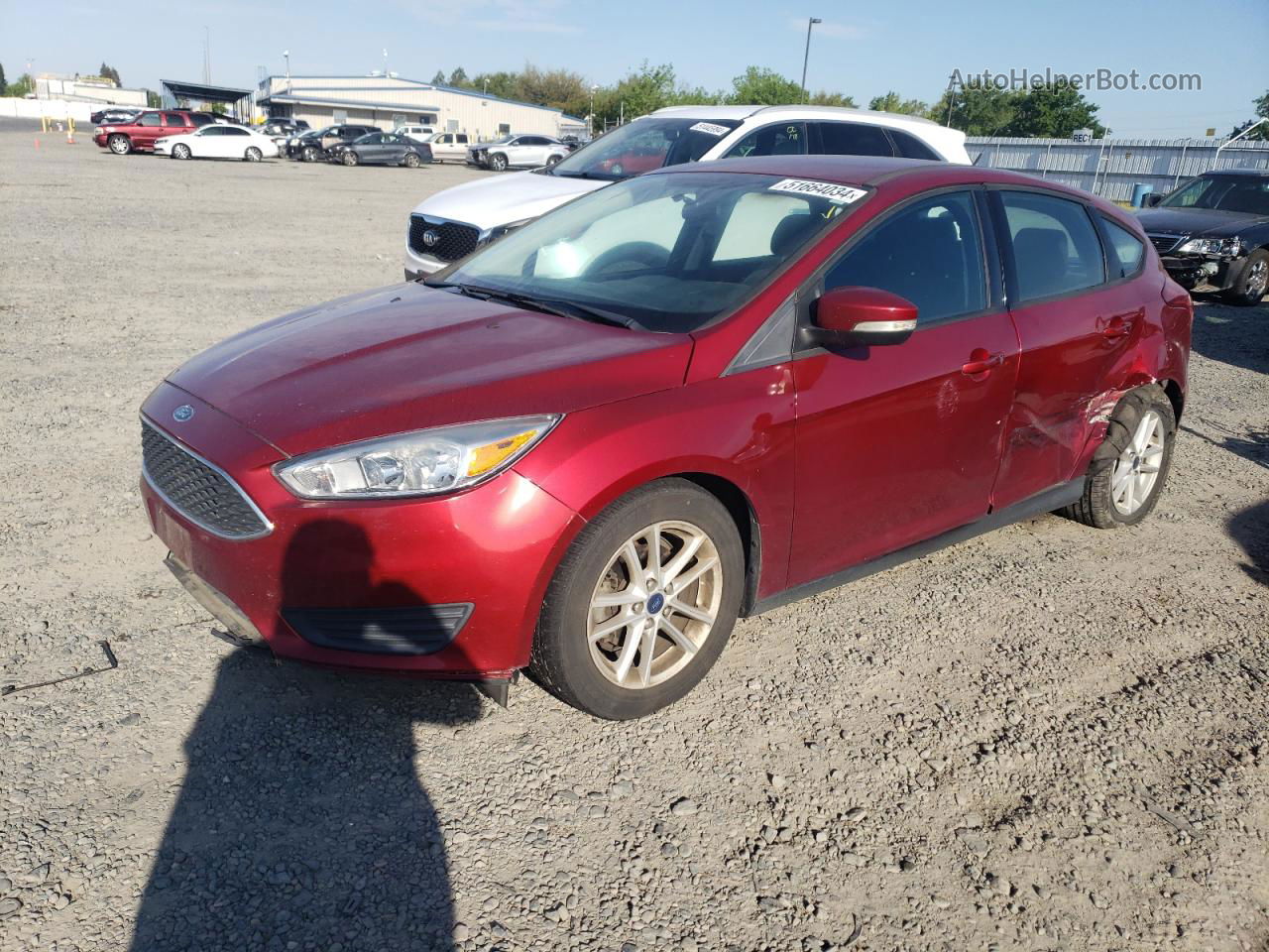 2016 Ford Focus Se Red vin: 1FADP3K21GL310606