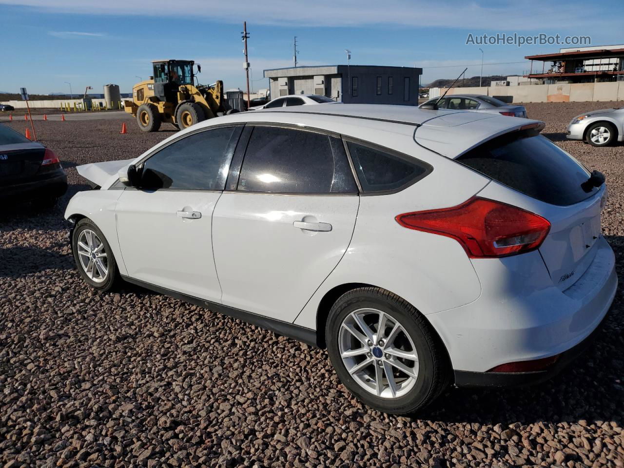 2016 Ford Focus Se White vin: 1FADP3K21GL352533