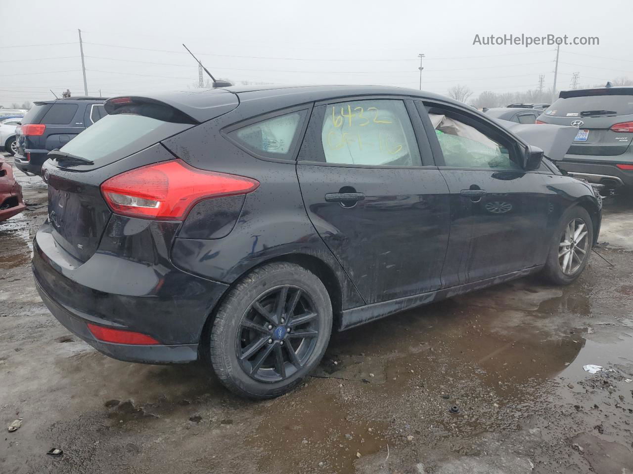 2018 Ford Focus Se Black vin: 1FADP3K21JL206432