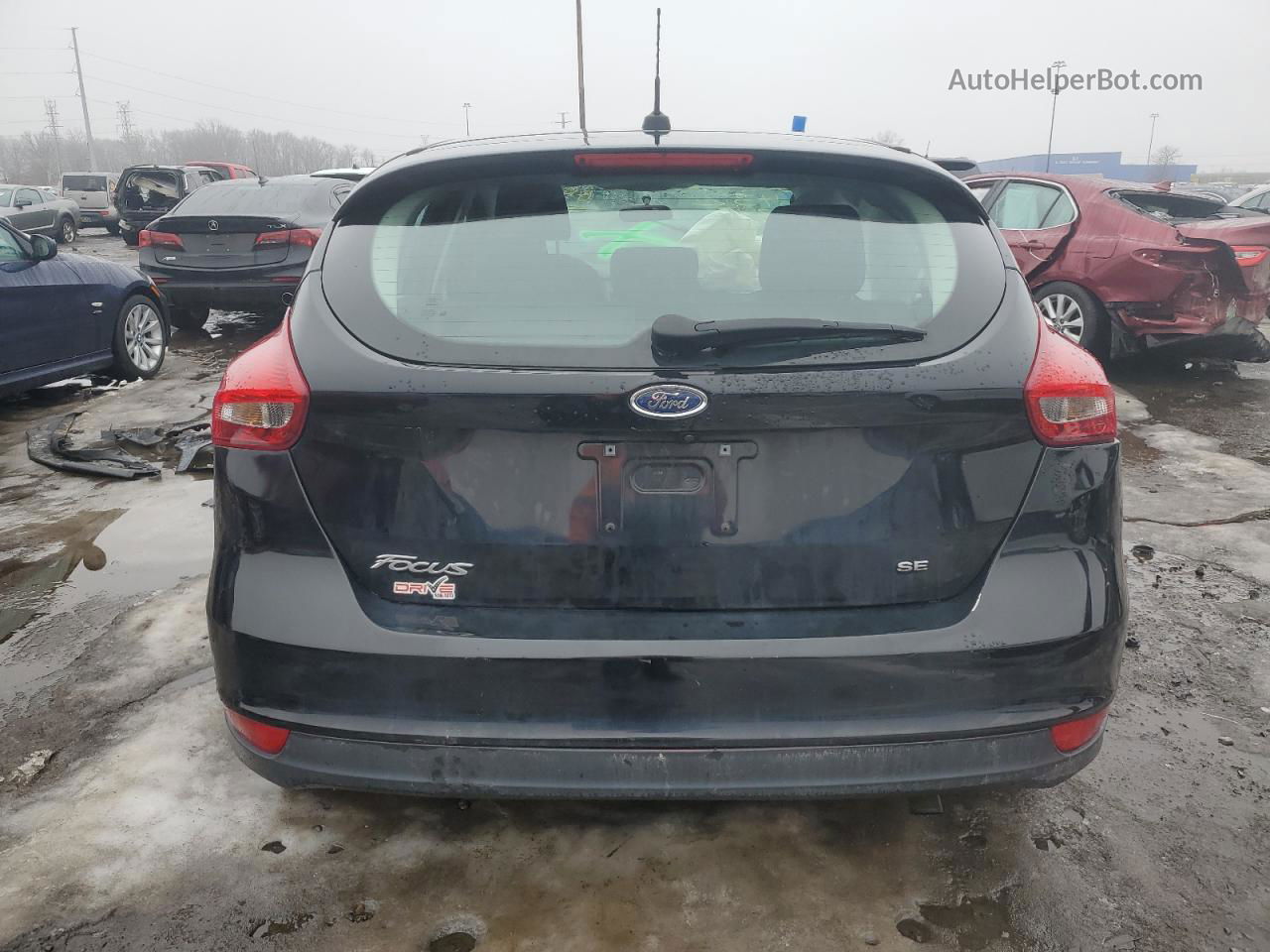 2018 Ford Focus Se Black vin: 1FADP3K21JL206432