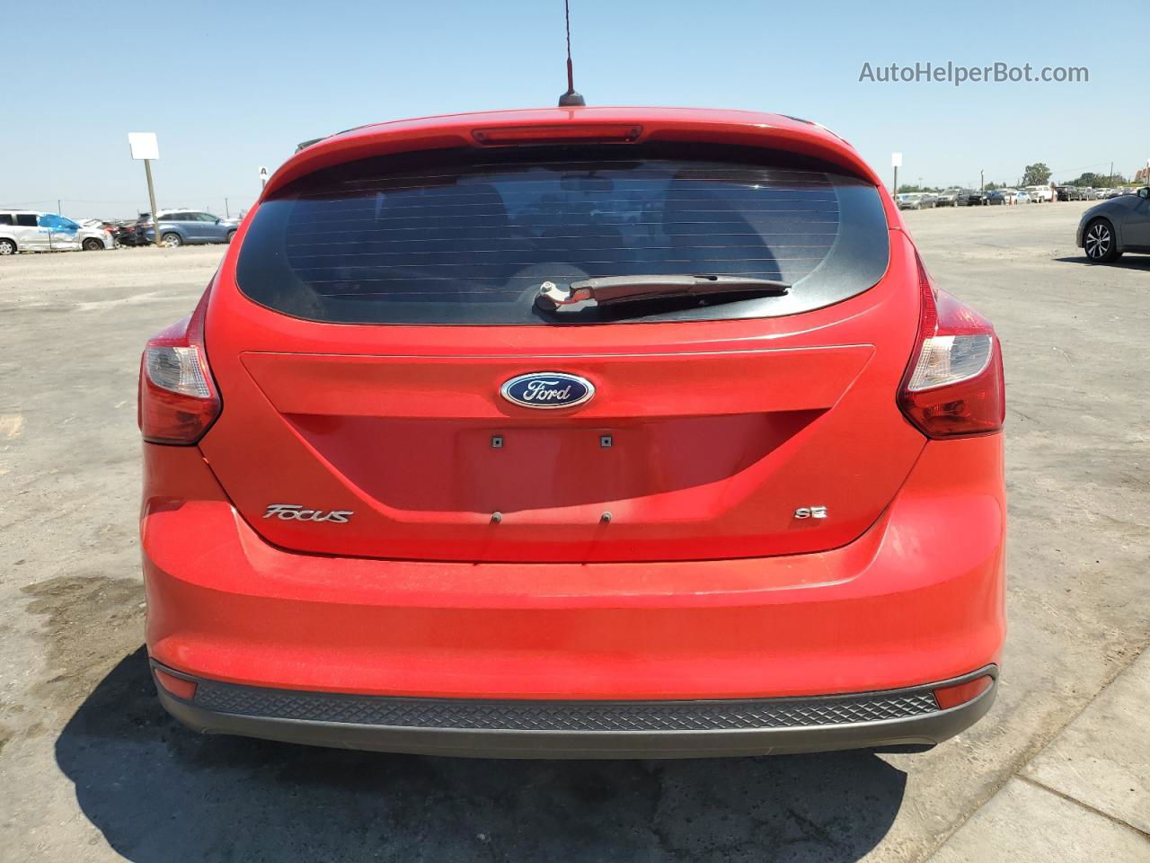 2013 Ford Focus Se Red vin: 1FADP3K22DL237645