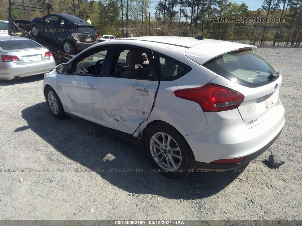 2016 Ford Focus Se Белый vin: 1FADP3K22GL289703