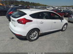 2016 Ford Focus Se Белый vin: 1FADP3K22GL289703