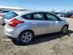 2013 Ford Focus Se Серебряный vin: 1FADP3K23DL204444