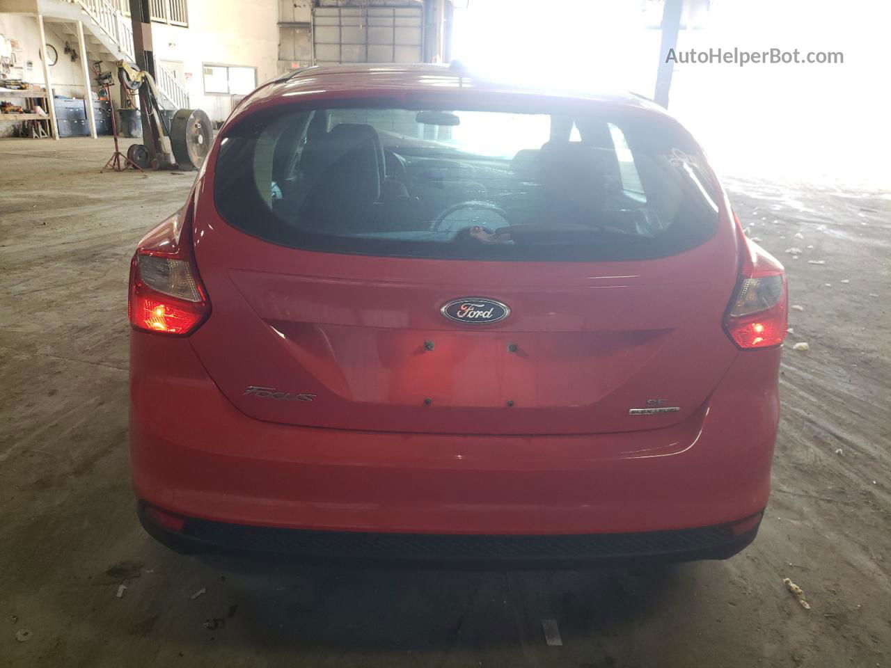 2014 Ford Focus Se Red vin: 1FADP3K23EL190188