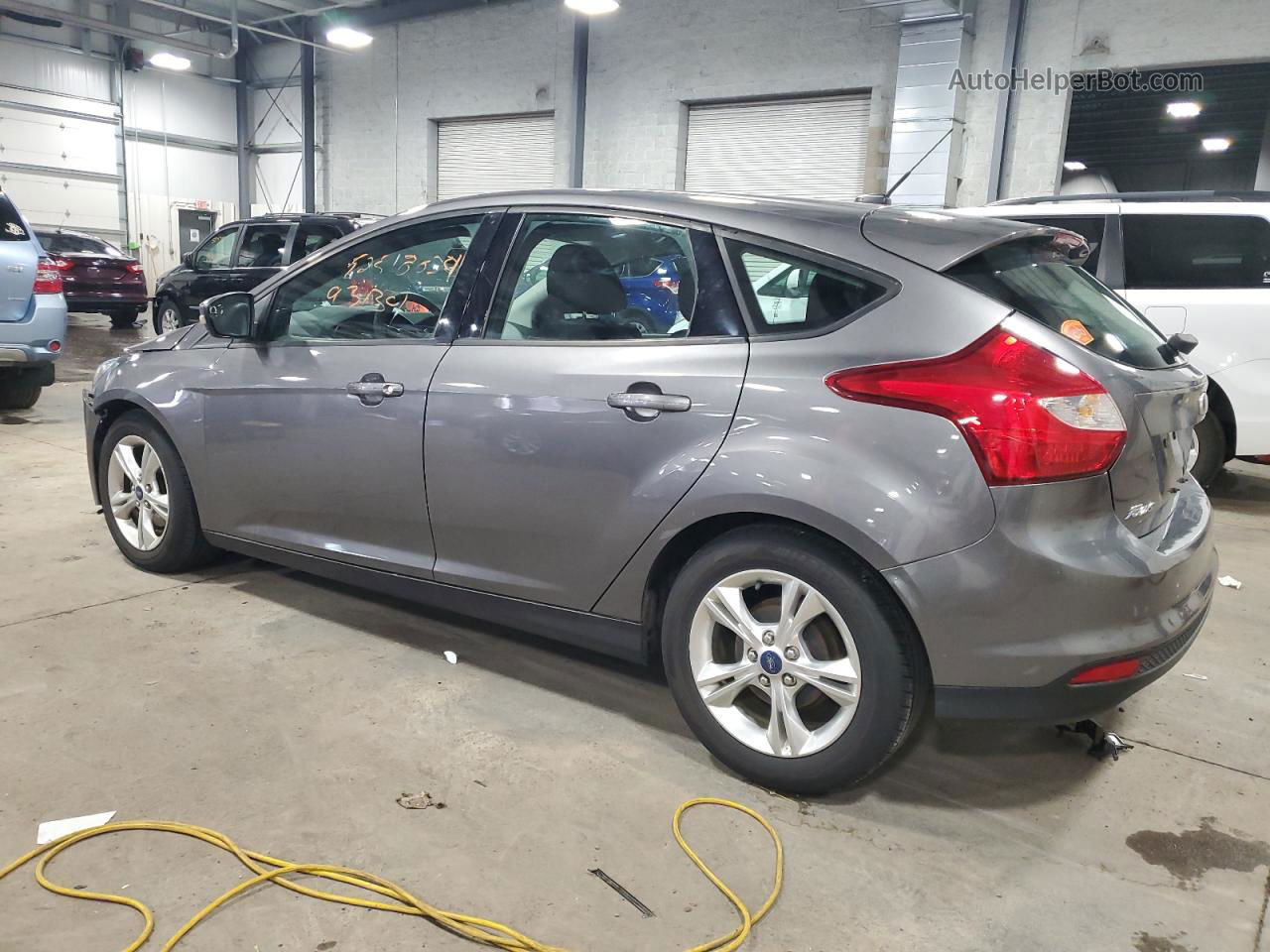 2014 Ford Focus Se Gray vin: 1FADP3K23EL209595