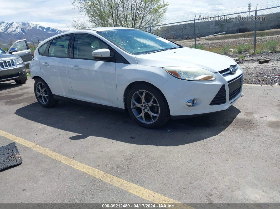 2014 Ford Focus Se White vin: 1FADP3K23EL227465