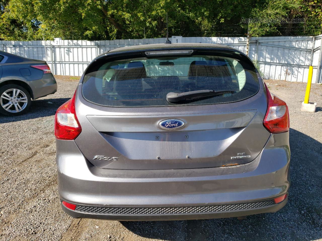 2014 Ford Focus Se Gray vin: 1FADP3K23EL289495