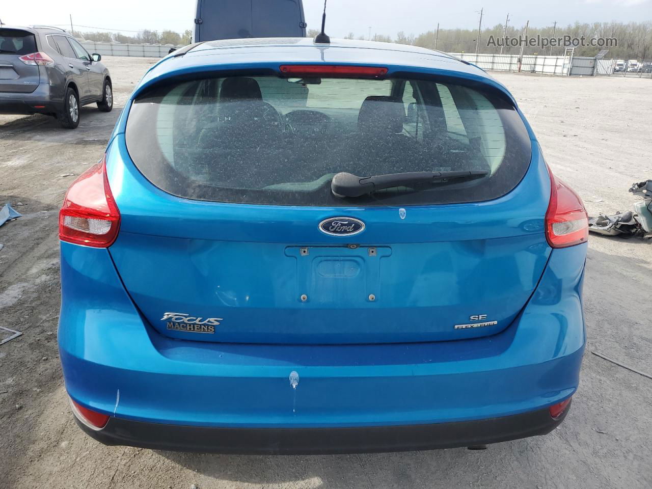 2015 Ford Focus Se Blue vin: 1FADP3K23FL205029