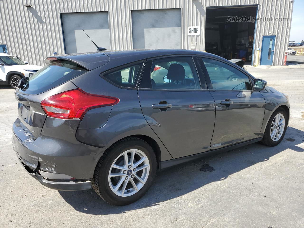 2015 Ford Focus Se Серый vin: 1FADP3K23FL276411