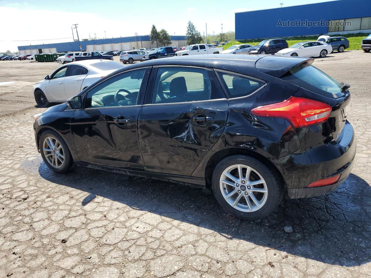 2018 Ford Focus Se Black vin: 1FADP3K23JL254627