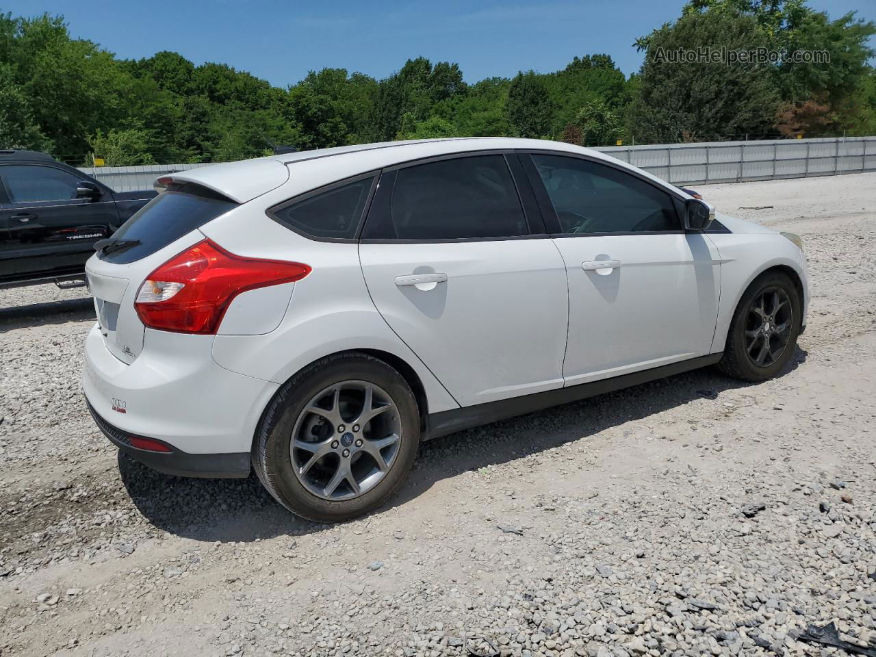 2013 Ford Focus Se White vin: 1FADP3K24DL183488