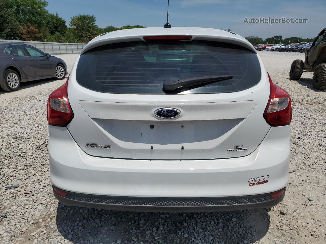 2013 Ford Focus Se White vin: 1FADP3K24DL183488