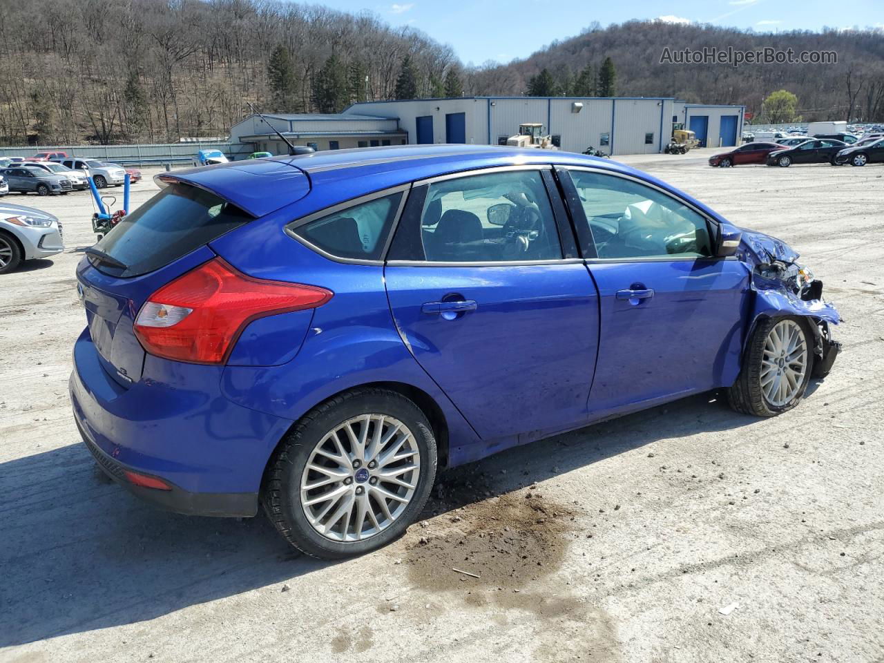 2013 Ford Focus Se Blue vin: 1FADP3K24DL303063