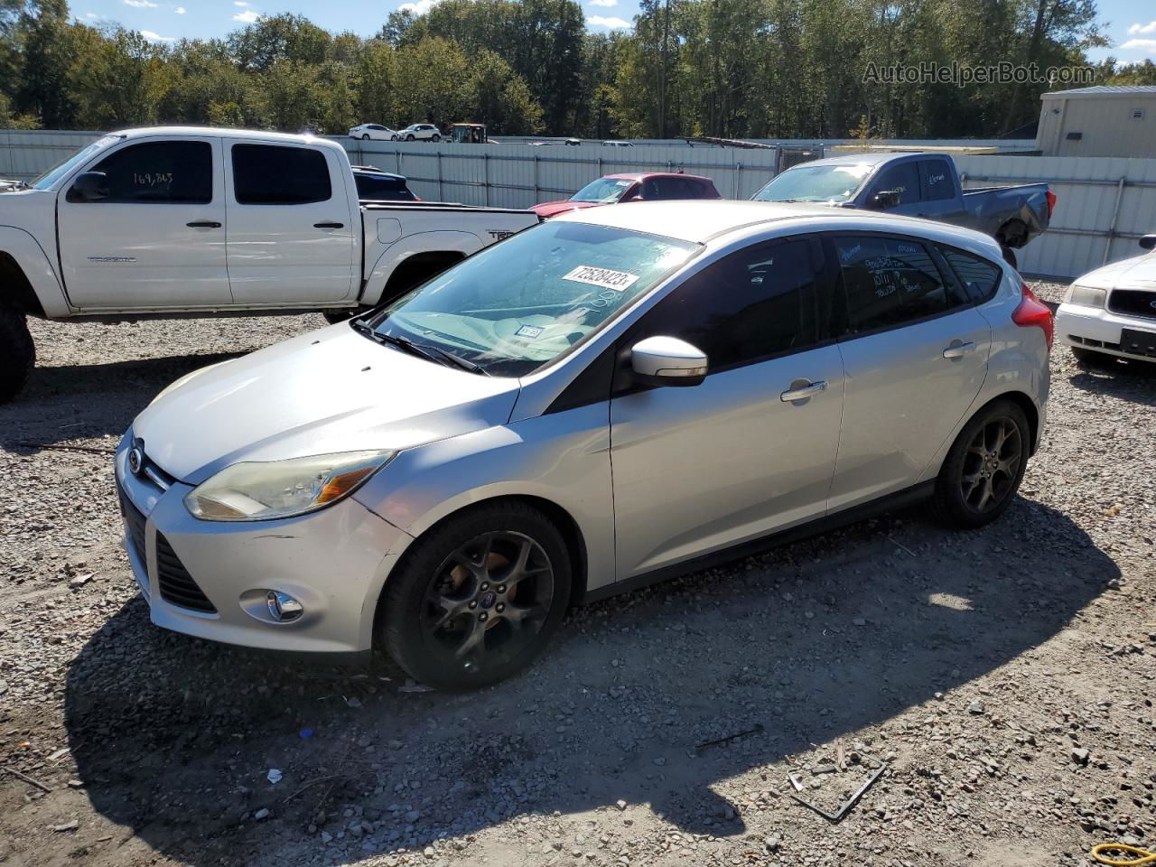 2013 Ford Focus Se Silver vin: 1FADP3K24DL368818