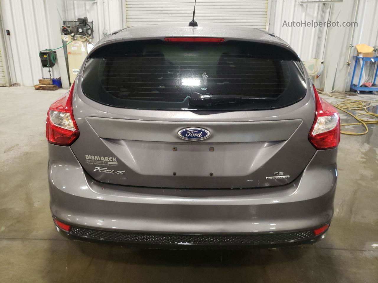 2014 Ford Focus Se Gray vin: 1FADP3K24EL208021