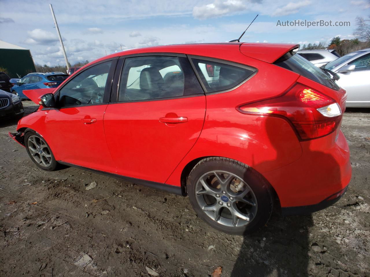 2014 Ford Focus Se Red vin: 1FADP3K24EL319149