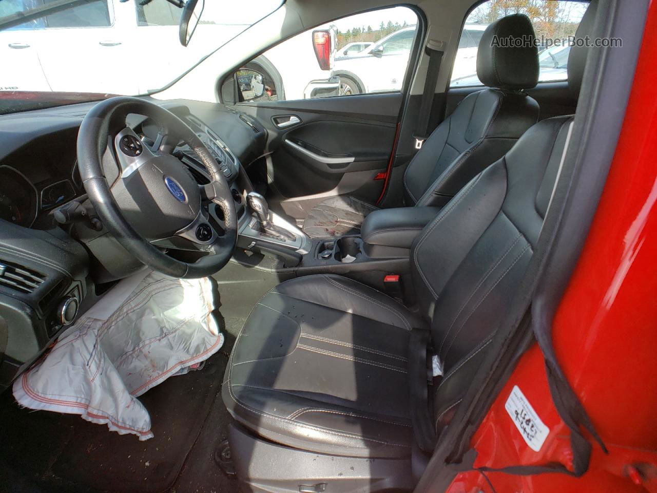 2014 Ford Focus Se Red vin: 1FADP3K24EL319149