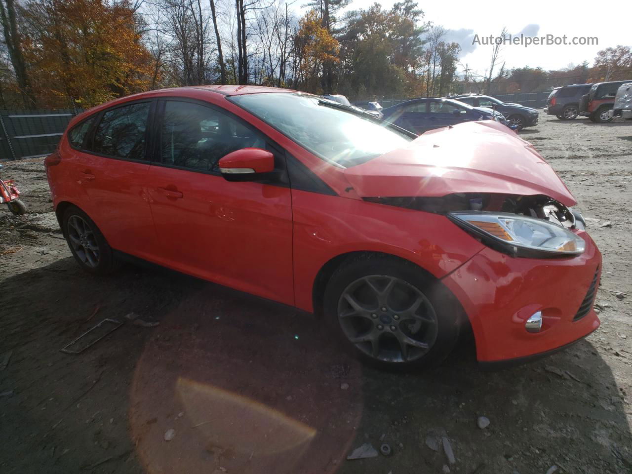 2014 Ford Focus Se Red vin: 1FADP3K24EL319149