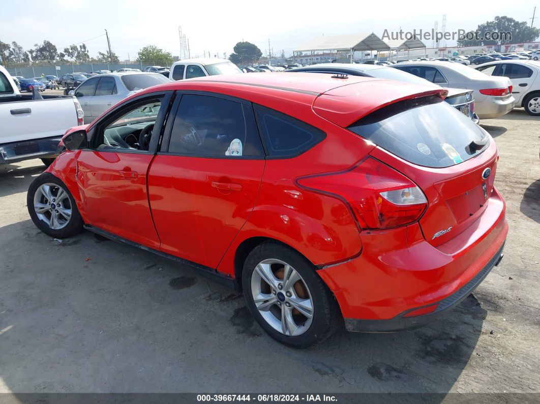 2014 Ford Focus Se Красный vin: 1FADP3K24EL363880