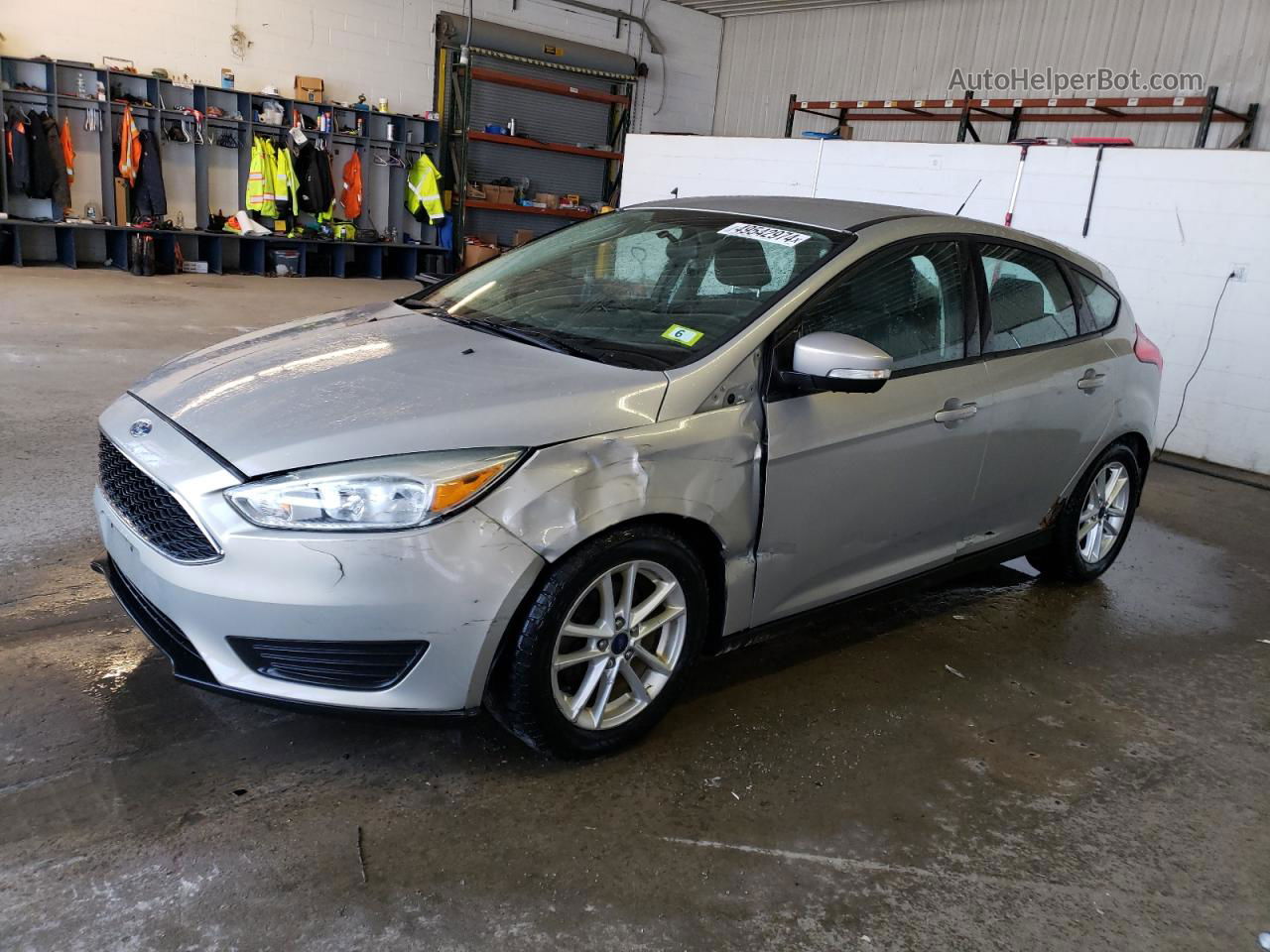 2015 Ford Focus Se Tan vin: 1FADP3K24FL226567