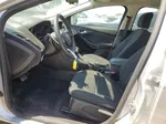 2016 Ford Focus Se Серебряный vin: 1FADP3K24GL331630