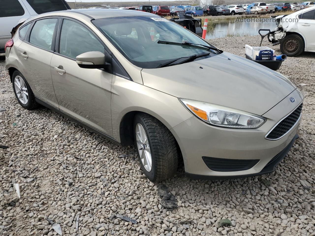 2016 Ford Focus Se Gold vin: 1FADP3K24GL338366