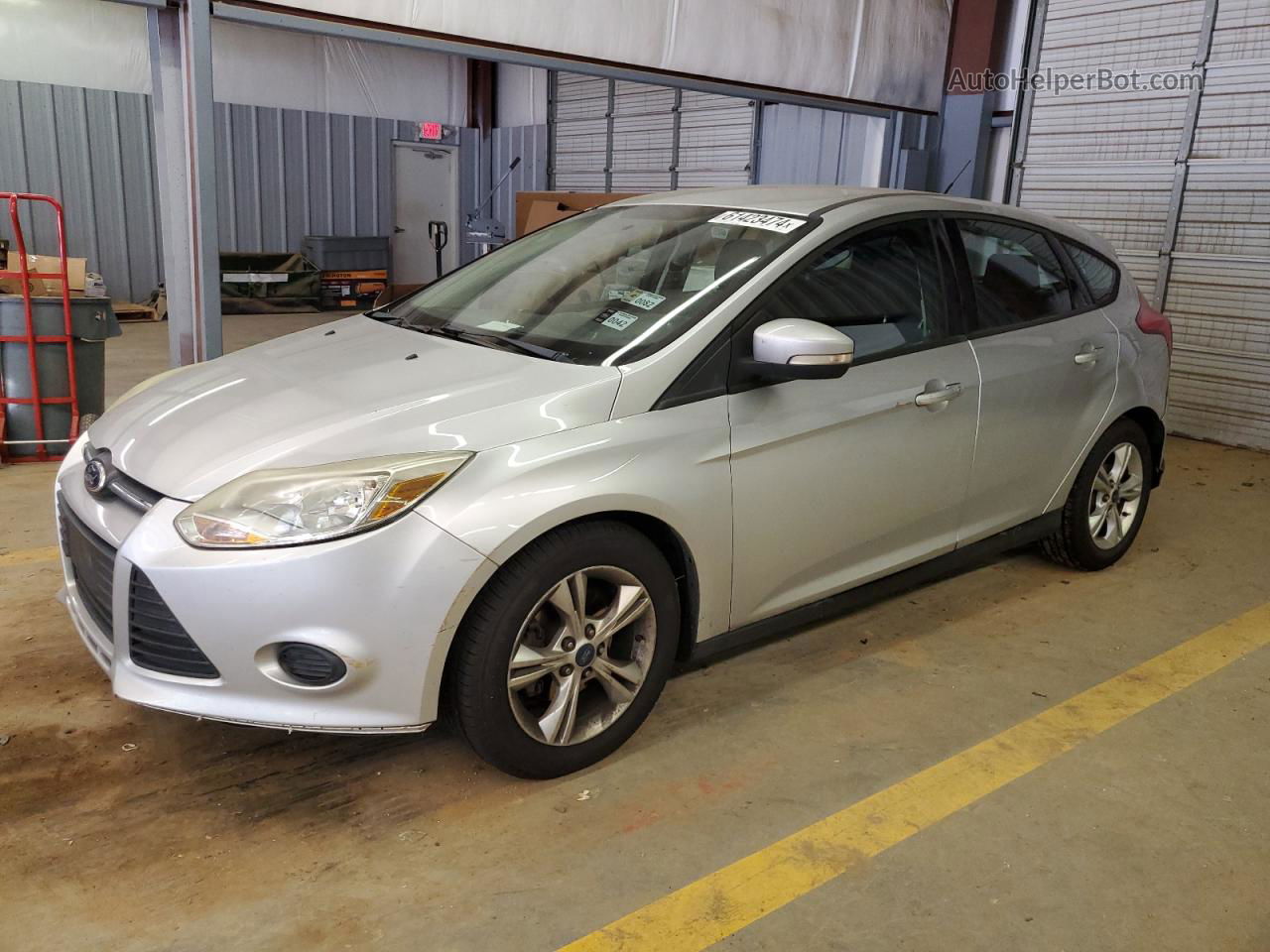 2013 Ford Focus Se Серебряный vin: 1FADP3K25DL155389