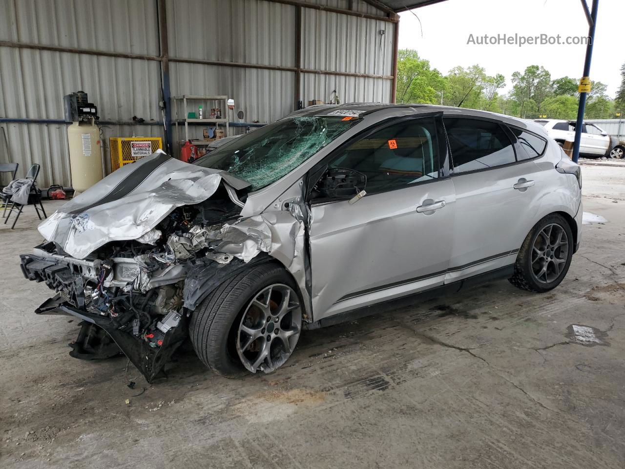 2014 Ford Focus Se Silver vin: 1FADP3K25EL315899