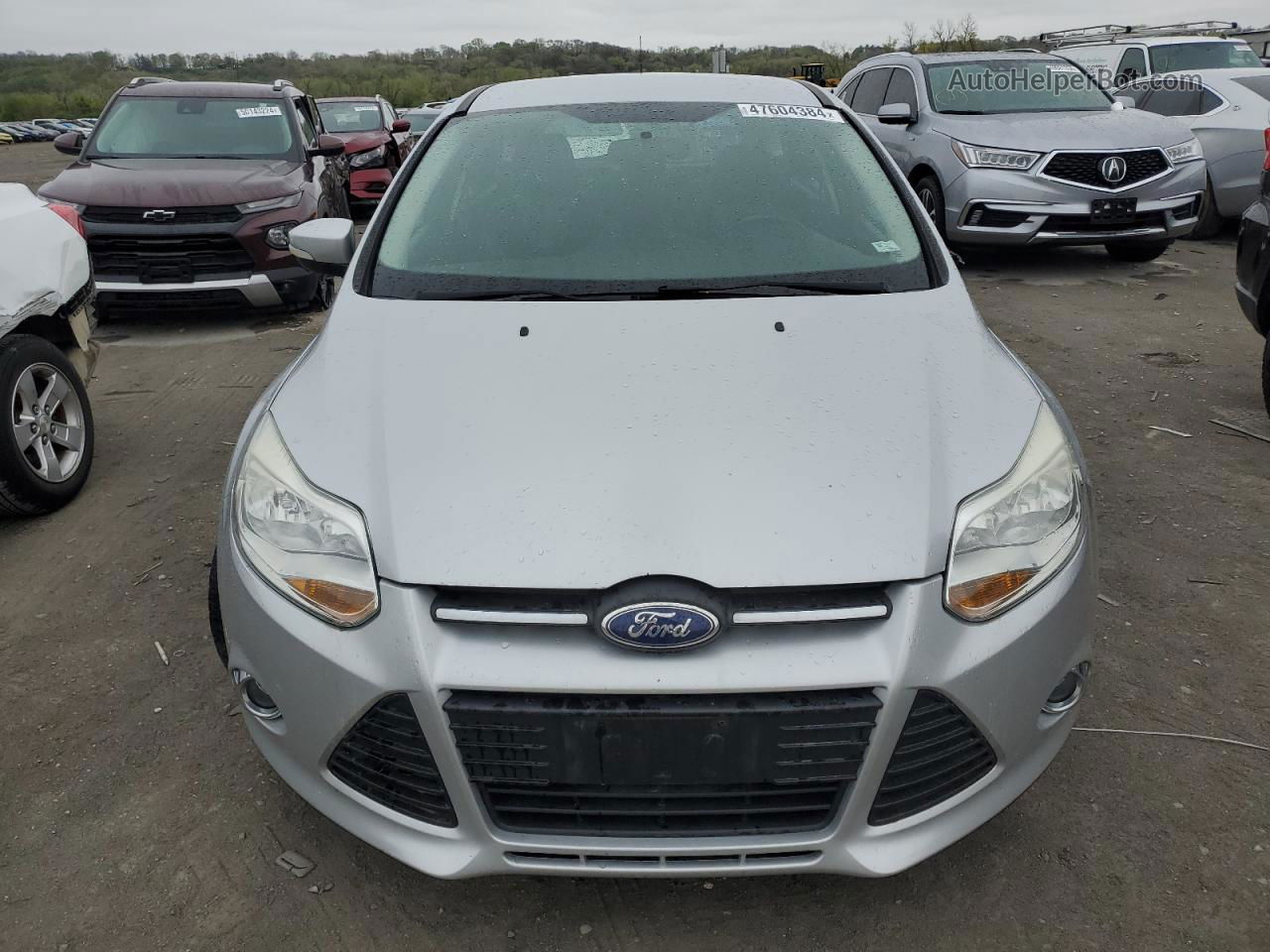 2014 Ford Focus Se Silver vin: 1FADP3K25EL357490