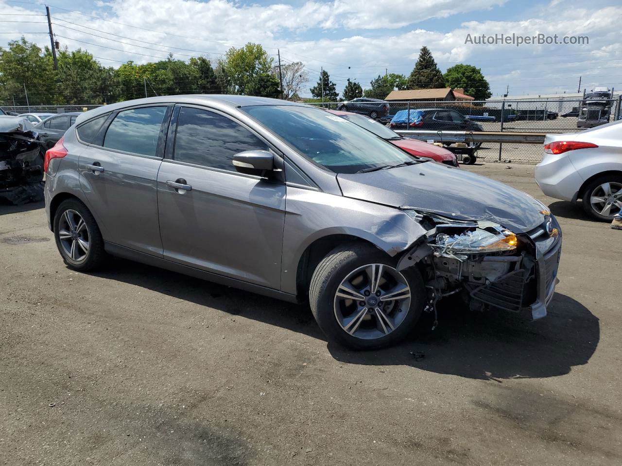 2014 Ford Focus Se Серый vin: 1FADP3K25EL363306