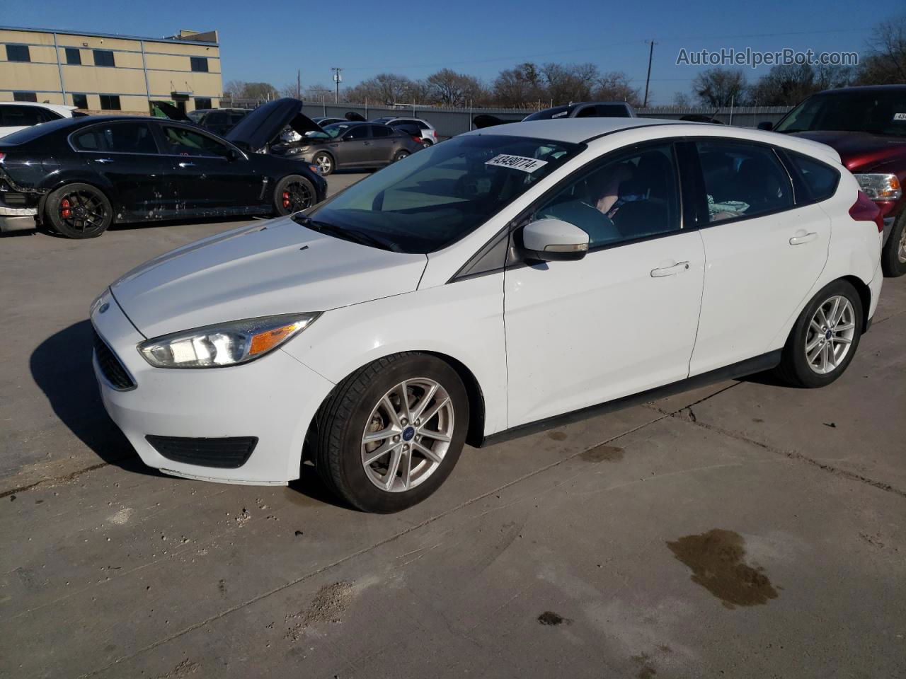 2015 Ford Focus Se White vin: 1FADP3K25FL223774