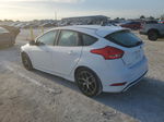 2016 Ford Focus Se Белый vin: 1FADP3K25GL335573