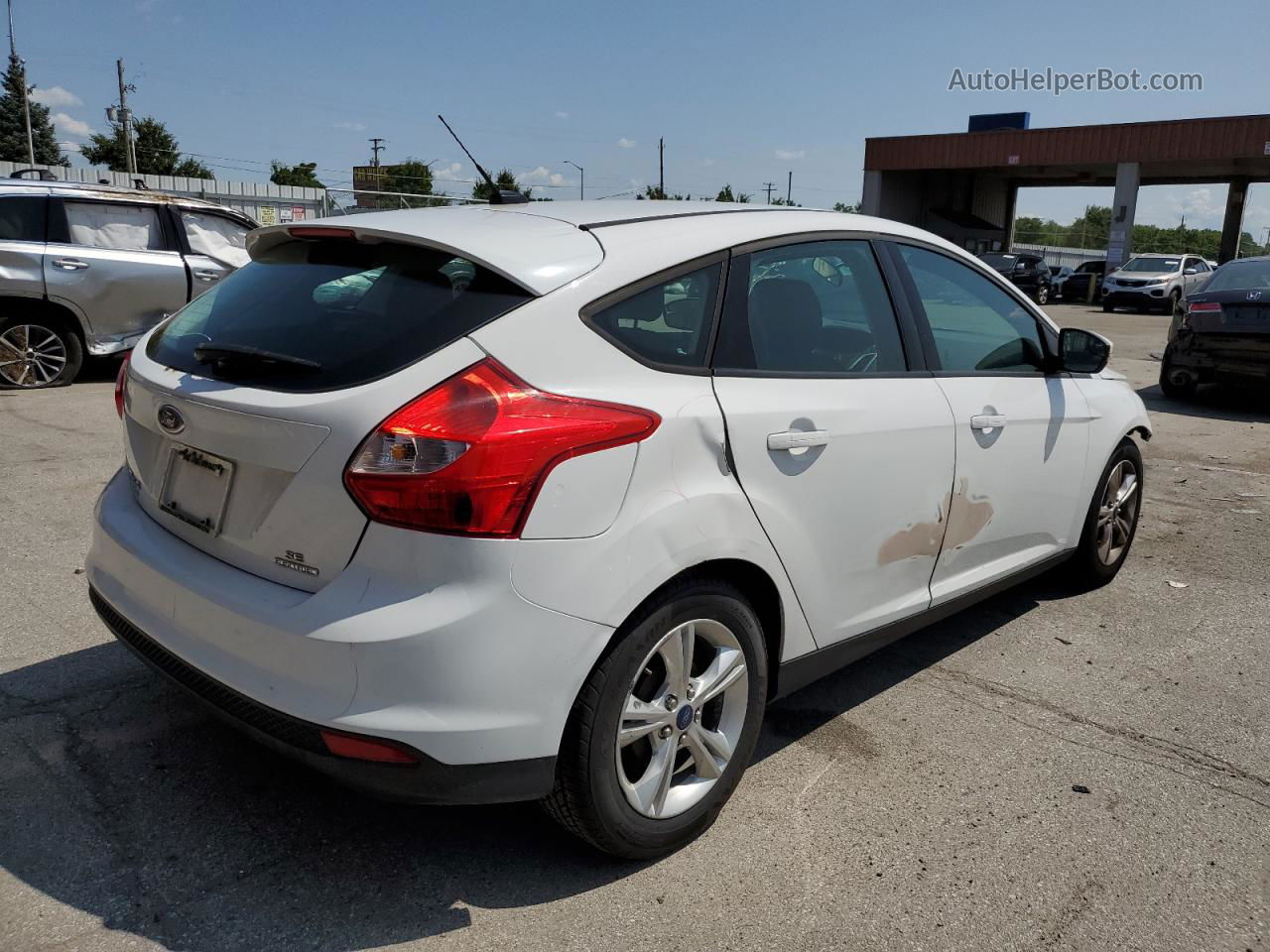 2013 Ford Focus Se White vin: 1FADP3K26DL237390