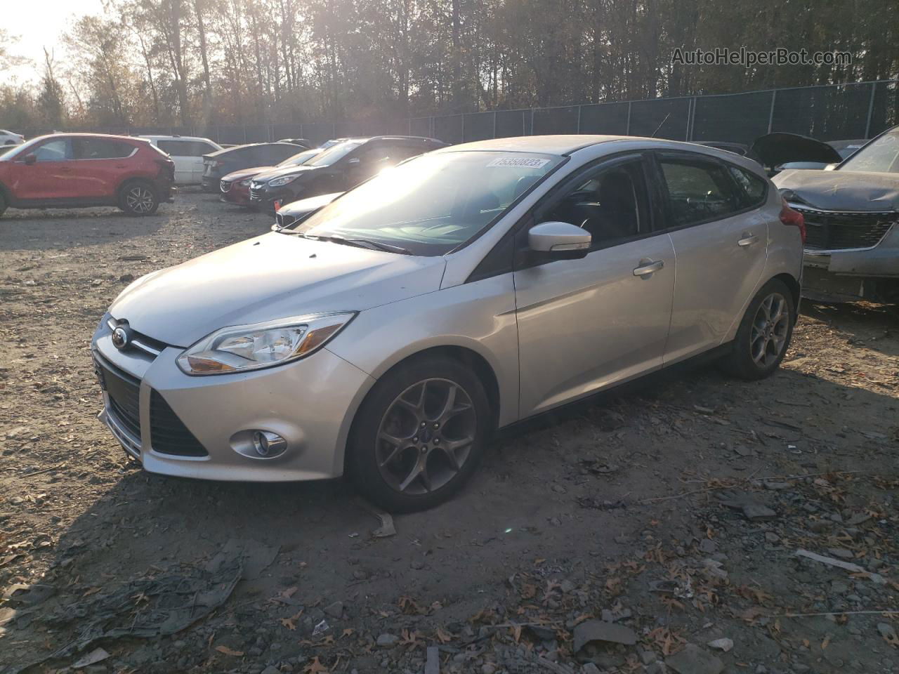 2013 Ford Focus Se Silver vin: 1FADP3K26DL259101