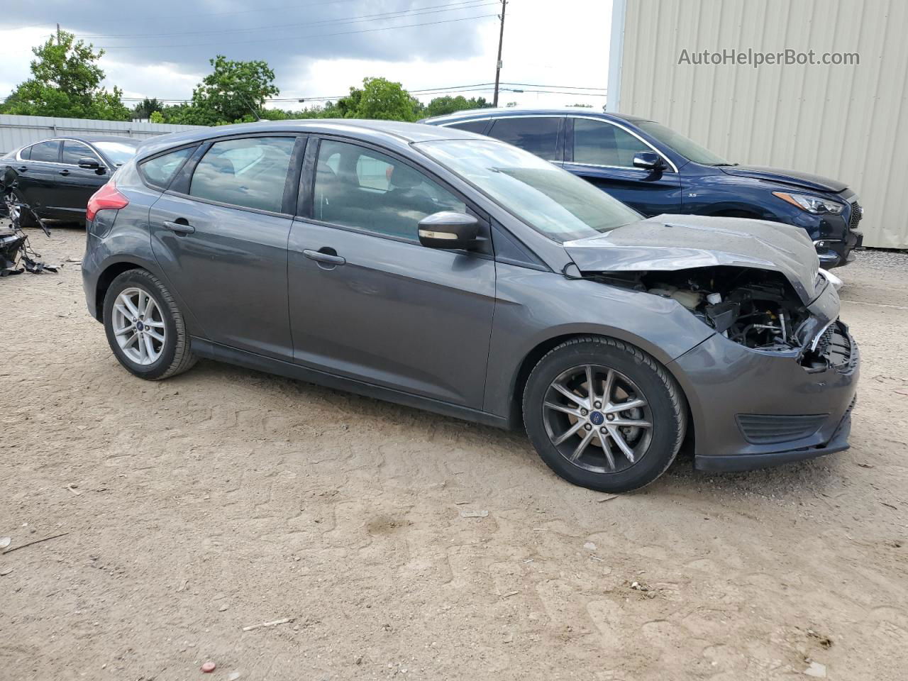 2017 Ford Focus Se Charcoal vin: 1FADP3K26HL239548