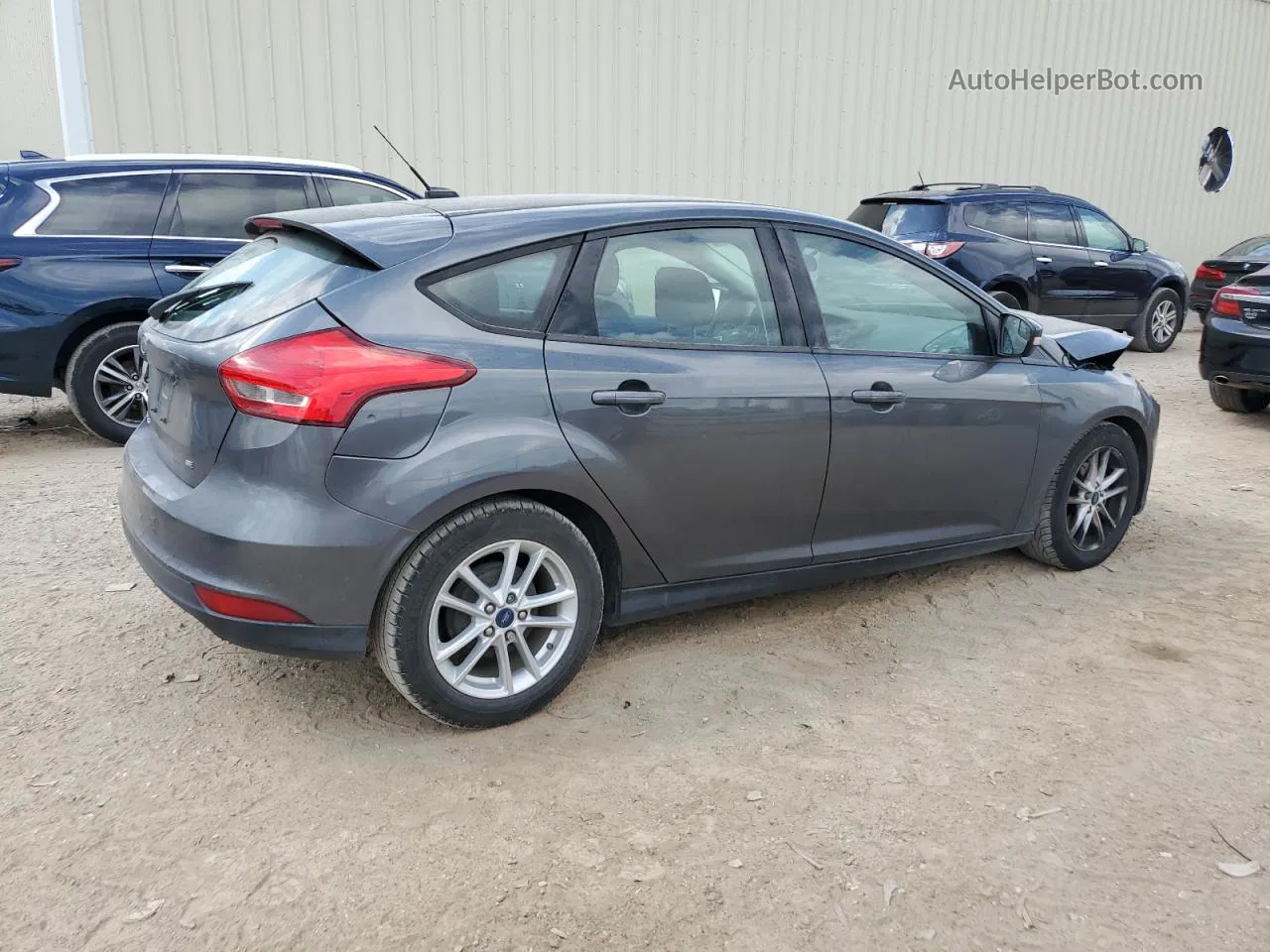 2017 Ford Focus Se Charcoal vin: 1FADP3K26HL239548