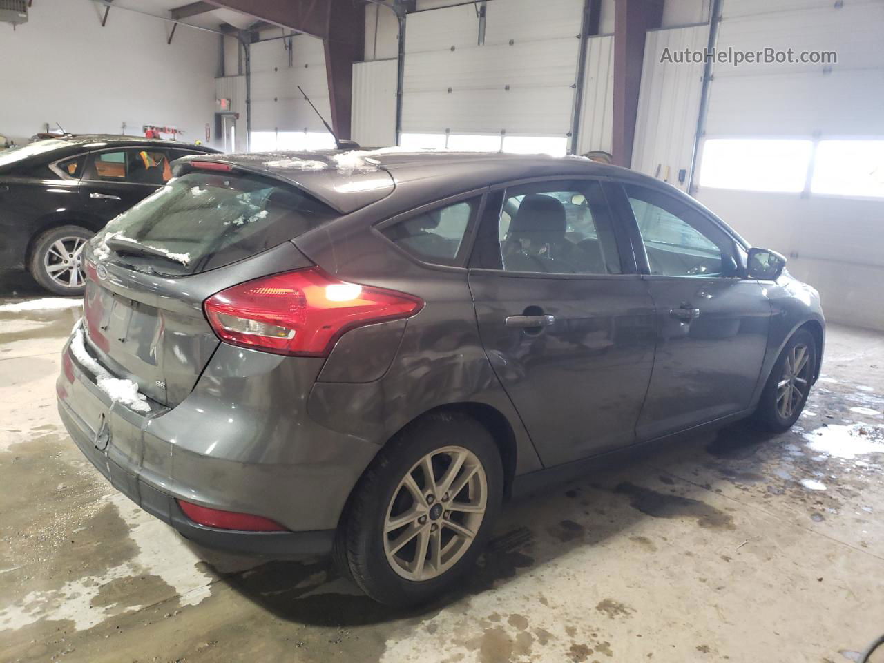 2017 Ford Focus Se Charcoal vin: 1FADP3K26HL323191