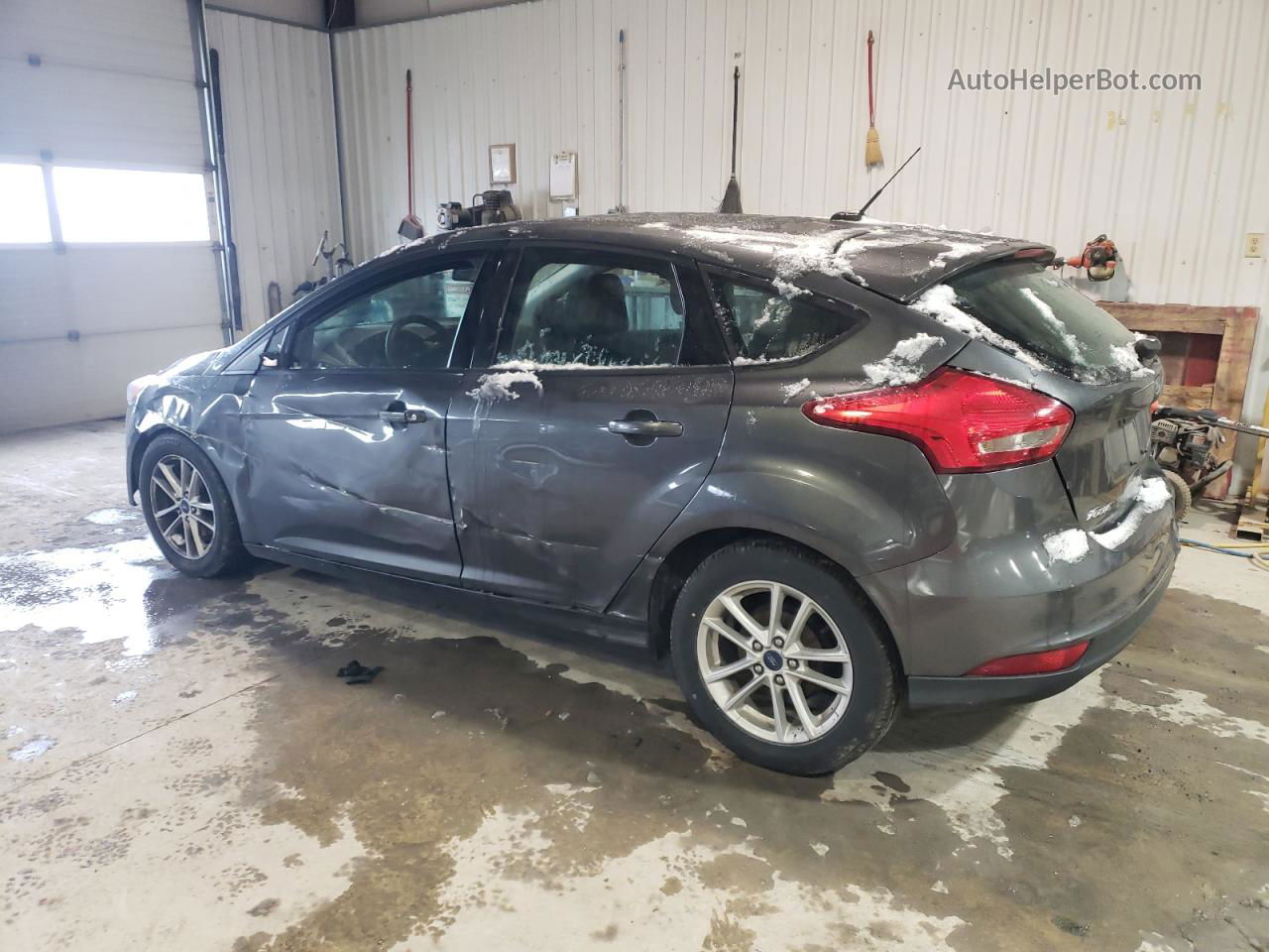 2017 Ford Focus Se Charcoal vin: 1FADP3K26HL323191