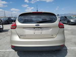 2018 Ford Focus Se Tan vin: 1FADP3K26JL294989