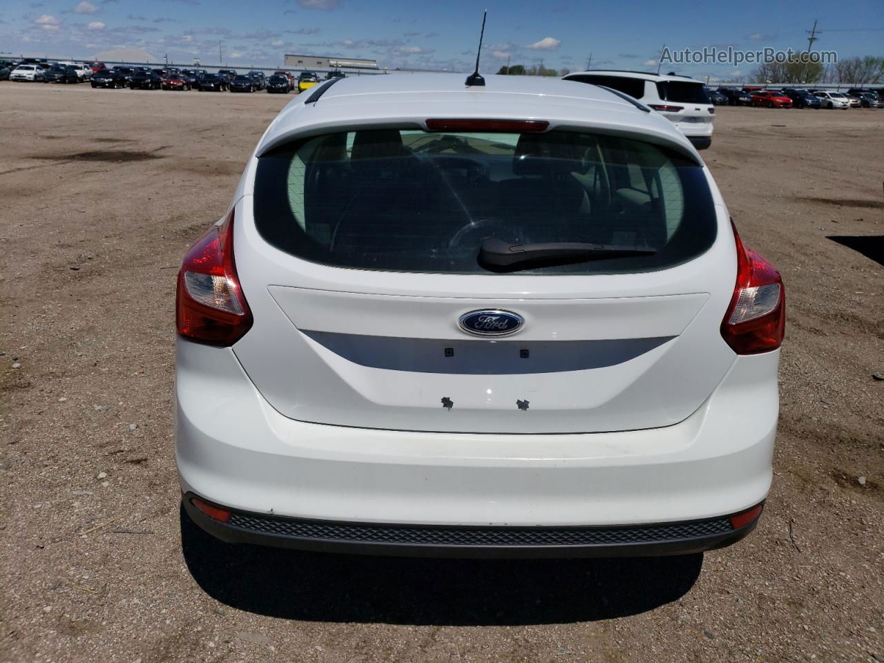 2013 Ford Focus Se White vin: 1FADP3K27DL132986