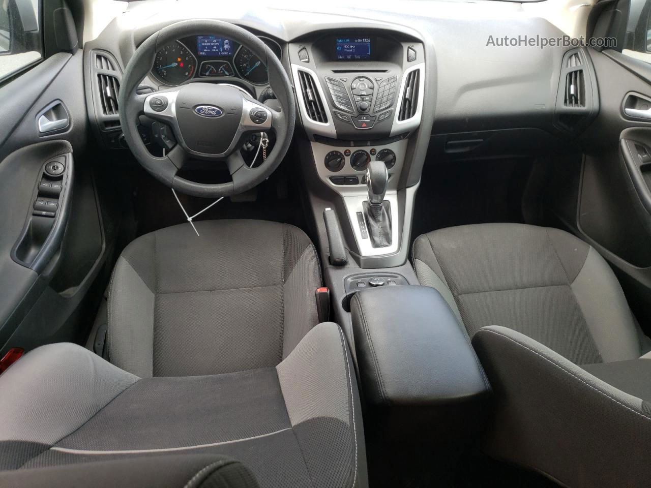 2014 Ford Focus Se Silver vin: 1FADP3K27EL192624