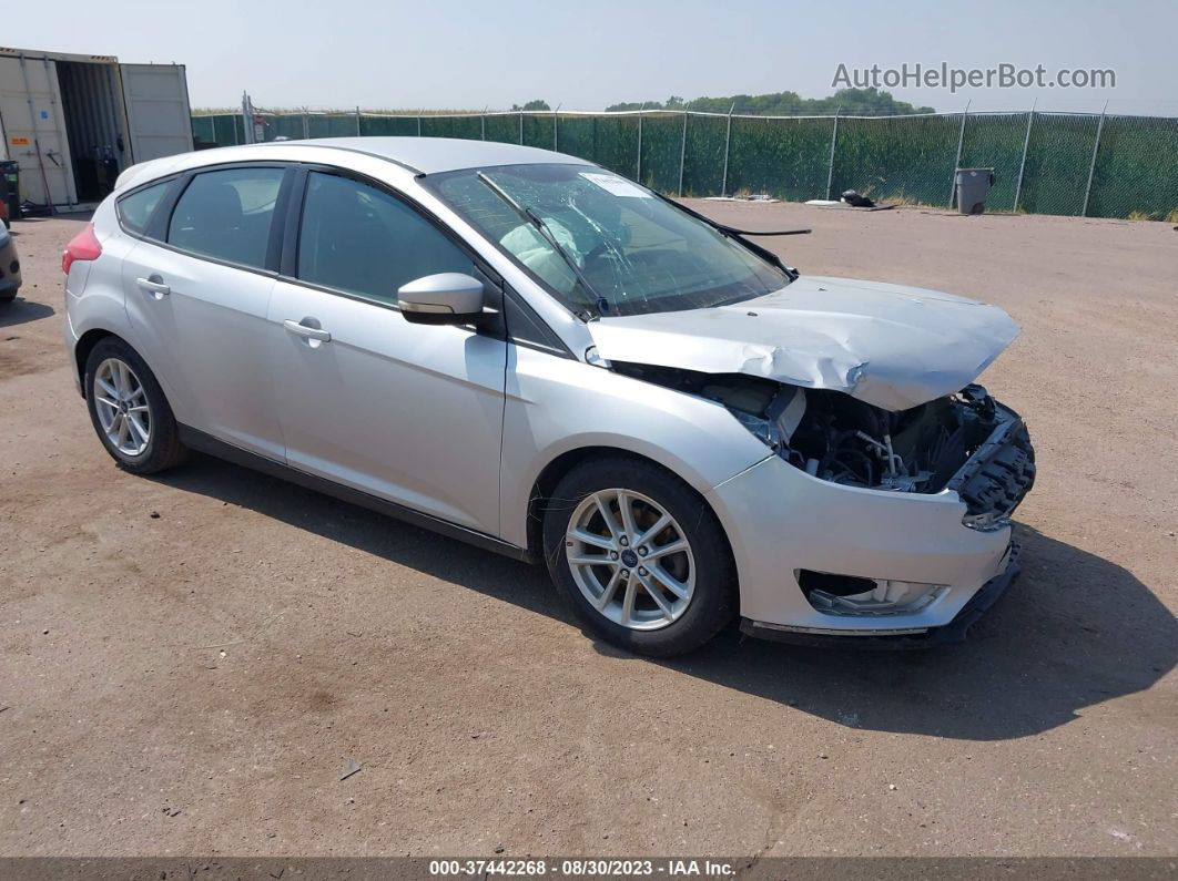 2015 Ford Focus Se Silver vin: 1FADP3K27FL223453