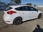 2015 Ford Focus Se White vin: 1FADP3K27FL358027